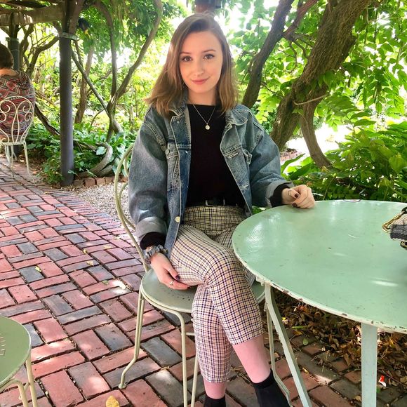 Profile Picture of Hannah Capizzano (@abercrombie1408) on Poshmark
