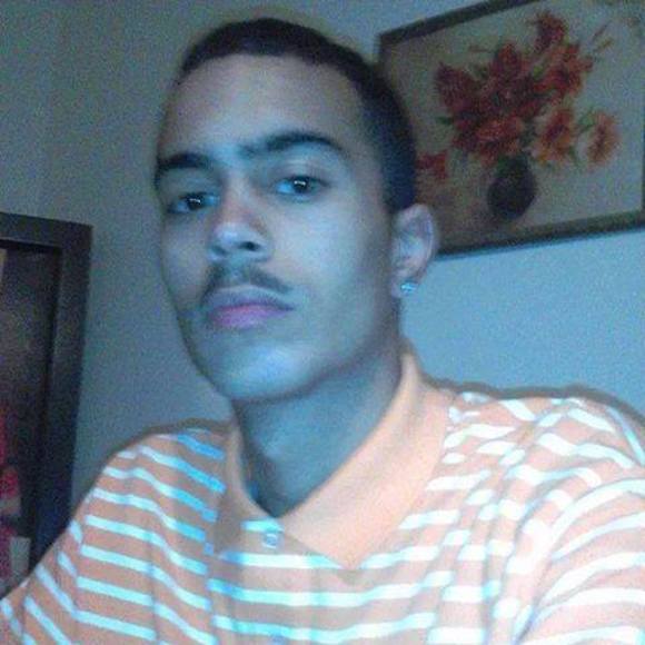Profile Picture of Adrian Newton (@adrian_newton) on Poshmark