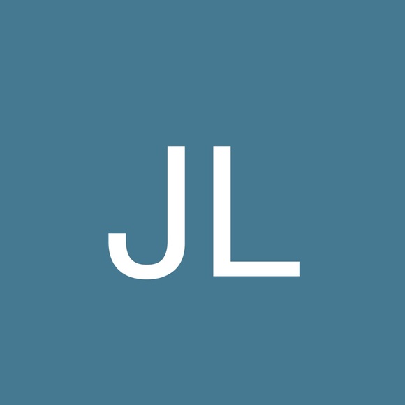 Profile Picture of Joey Lee (@jdr728) on Poshmark