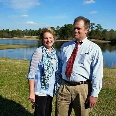 Profile Picture of Laurel Kaneft (@LKaneft) on Twitter