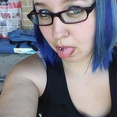 Profile Picture of Britney Robbins (@Britney11469021) on Twitter