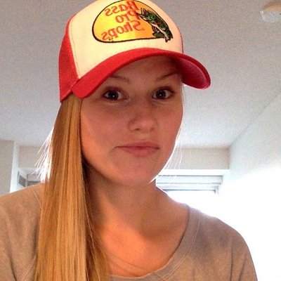 Profile Picture of Krista (@KristaRuthMeier) on Twitter