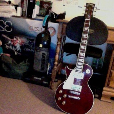 Profile Picture of Ronald McMahon (@2fingertwist) on Twitter