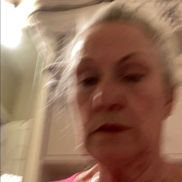 Profile Picture of Joanne Berdowski (@smartnsassy1952) on Poshmark