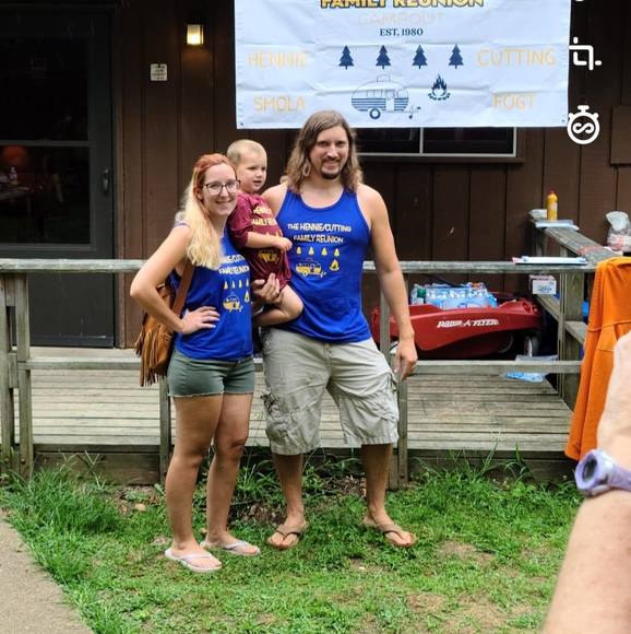 Profile Picture of Chad Hennie (@chadhennie) on Poshmark