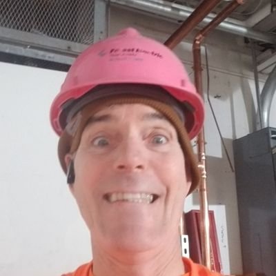 Profile Picture of Michael Trojanowski (@MichaelTrojan12) on Twitter