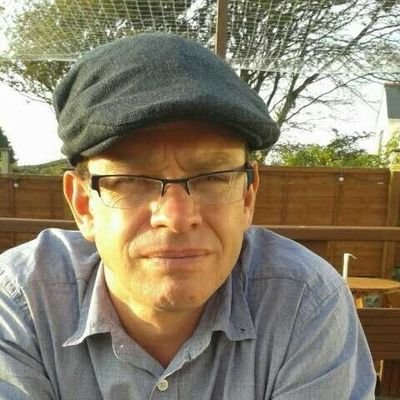Profile Picture of Paul Goddard (@PaulMetMan) on Twitter