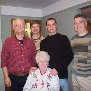 Joe Oleskie - Instagram Profile Picture of Joe Oleskie (@joseph_oleskie) on Instagram