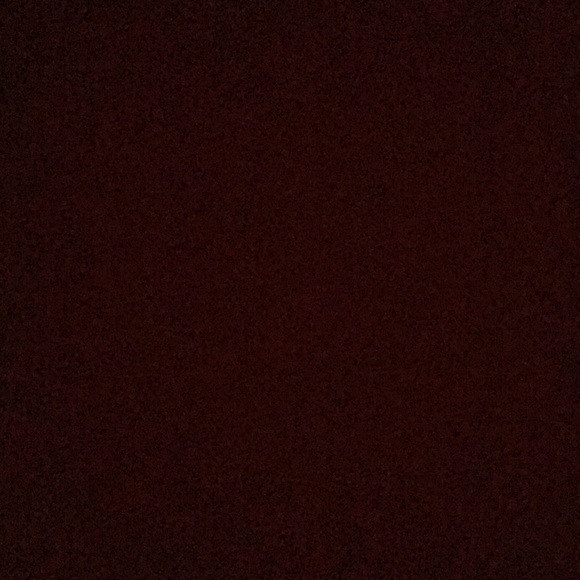 Profile Picture of Mari Totaro (@mari_totaro) on Poshmark