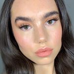 Profile Picture of Lilli Kelly (@lillikellymakeup) on Instagram