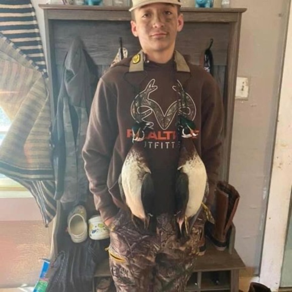 Profile Picture of Bubba Locke (@bubba_locke) on Poshmark