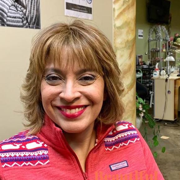 Profile Picture of Lucinda Dukate (@lucydukate) on Poshmark