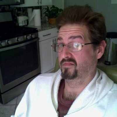 Profile Picture of Mike Bugel (@Stfun2017) on Twitter