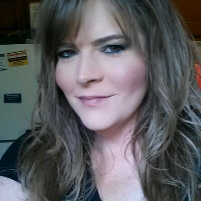 Profile Picture of Kristi Shay (@kikishay) on Twitter