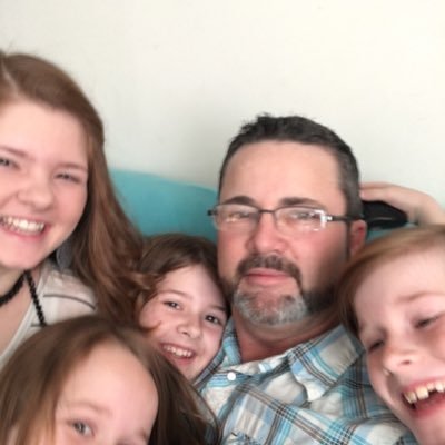 Profile Picture of Jessie Seals (@JessieSeals3) on Twitter