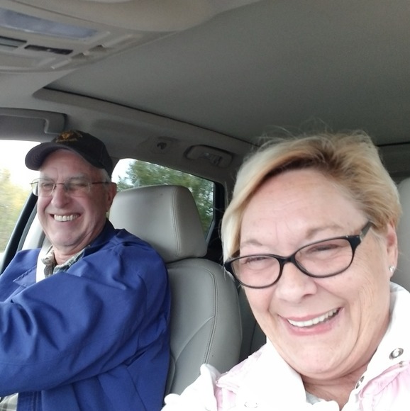 Profile Picture of Dollie Nesheim (@rndness11) on Poshmark