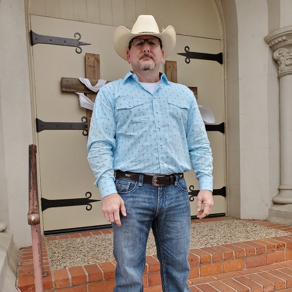 Profile Picture of Craig Mickel (@apd434) on Poshmark