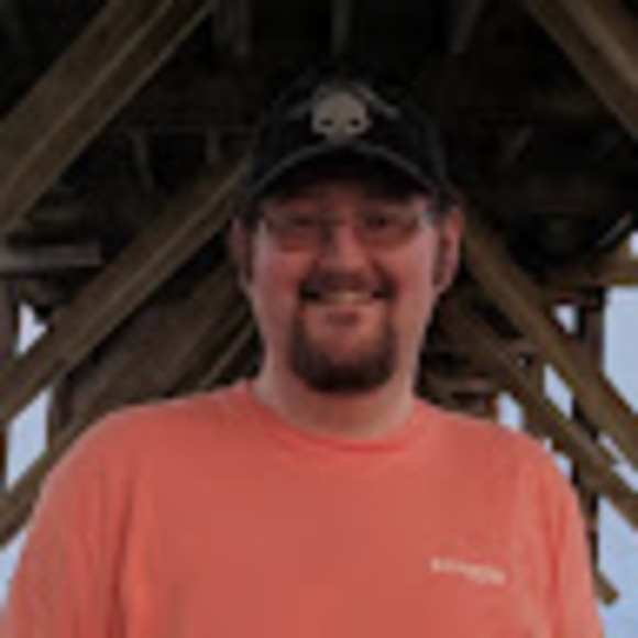 Profile Picture of Steve Mullins (@reptileguy06) on Poshmark