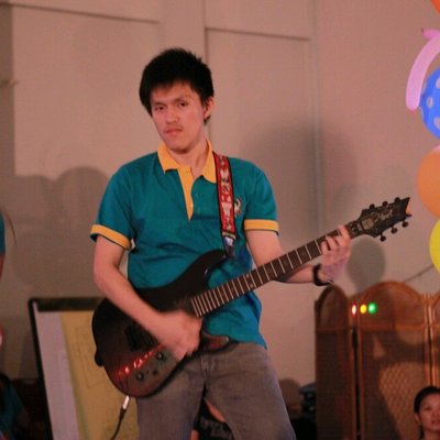 Andrew Hartono - Twitter Profile Picture of Andrew Hartono (@andrewhahaha) on Twitter