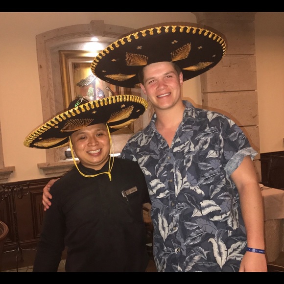 Profile Picture of Bryant Bornhorst (@bryantbornhorst) on Poshmark