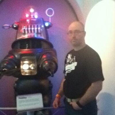 Profile Picture of Richard Eliason (@EliasonStudios) on Twitter