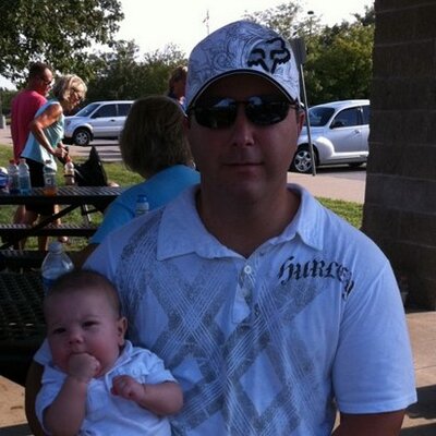 Profile Picture of Christopher Haire (@wickedewok) on Twitter