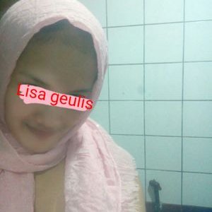 Profile Picture of Lisa Geulis (@geulis_lisa) on Twitter
