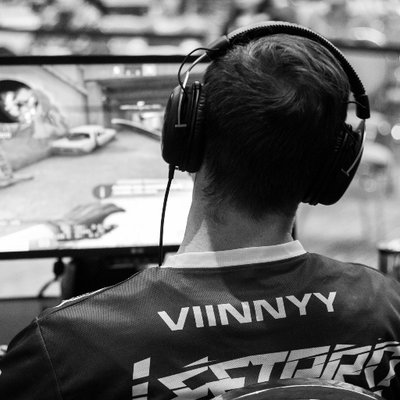 Profile Picture of Vincent Mc Cormick (@officialViinnyy) on Twitter