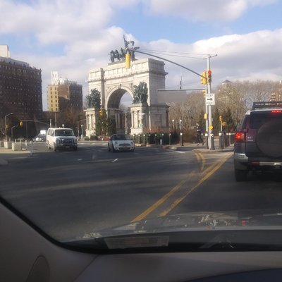 Profile Picture of BIG Shaka MAGA (@MarkLuc88045070) on Twitter