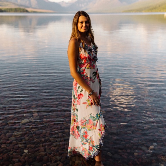 Profile Picture of Anna Koch (@kochal402) on Poshmark