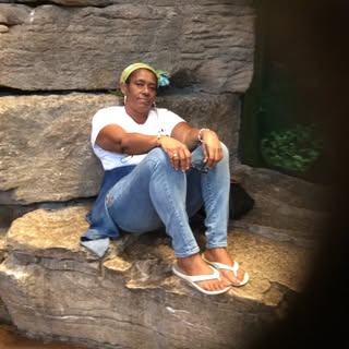 Profile Picture of Sonia Royal (@sonia.royal) on Instagram