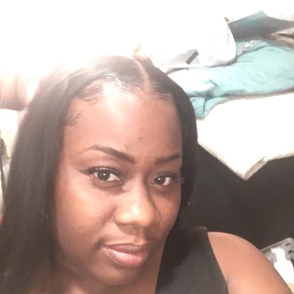 Profile Picture of Erika Canady (@erikacanady) on Poshmark