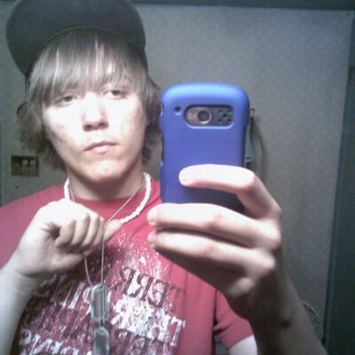 Profile Picture of Marshall Waller (@WhItE_GuYY17) on Twitter