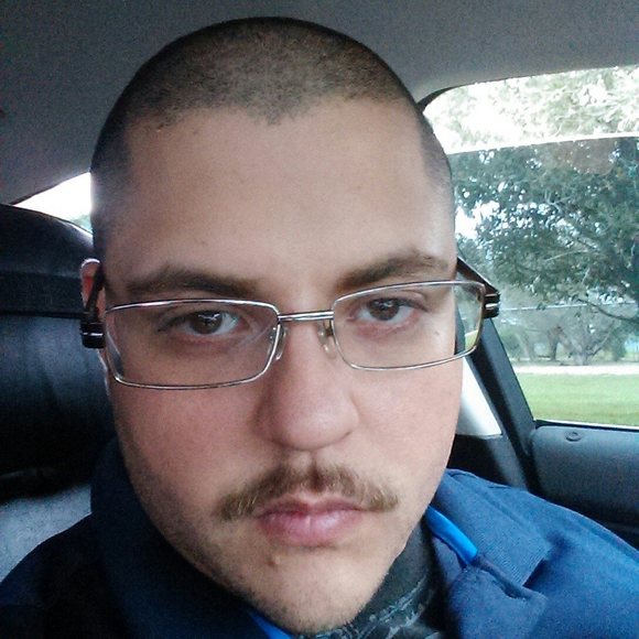 Profile Picture of Jesse Cantu (@jay00956) on Poshmark