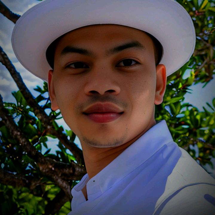 Profile Picture of JESLI DOLIN (@jeslidolin) on Tiktok