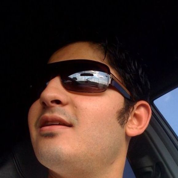 Profile Picture of Mirza Mohsin (@link_mac) on Poshmark