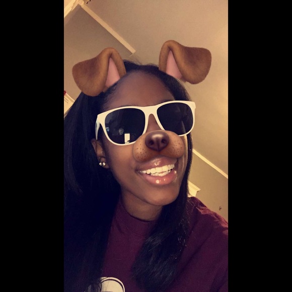 Profile Picture of Nikita Julien (@kita720) on Poshmark