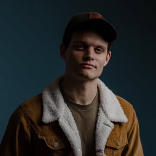 Profile Picture of Brandon Jones // Remote Colorist (@_jonesbrandon) on Instagram