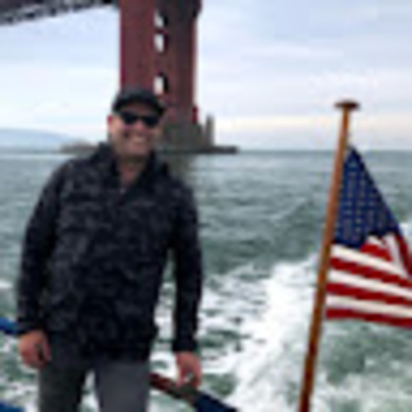 Profile Picture of Peter Lukens (@peterlukens) on Poshmark