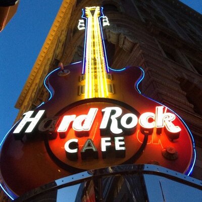 Profile Picture of Chris Hallman (@ChrisRobin225) on Twitter