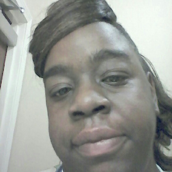 Profile Picture of Candice Patton (@candicejenkins3) on Poshmark