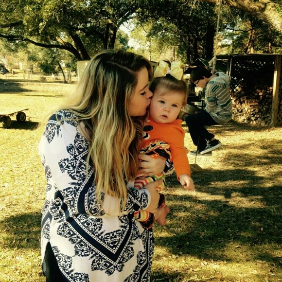 Profile Picture of Lauren Rackley (@laurenrackley) on Poshmark