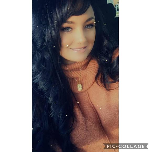 Monica Crutchfield - Poshmark Profile Picture of Monica Crutchfield (@cannon2321) on Poshmark