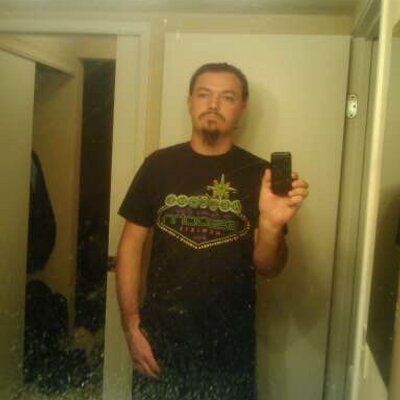 Profile Picture of Edward Hinds (@Badazs692) on Twitter
