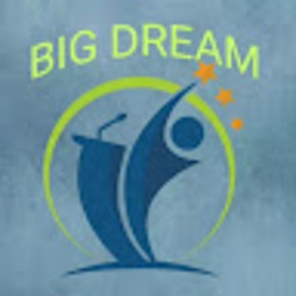 Profile Picture of Nadia Al (@nadaalogaidi86) on Poshmark