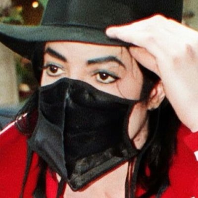 Profile Picture of Ana (@ddlwhosbad) on Twitter