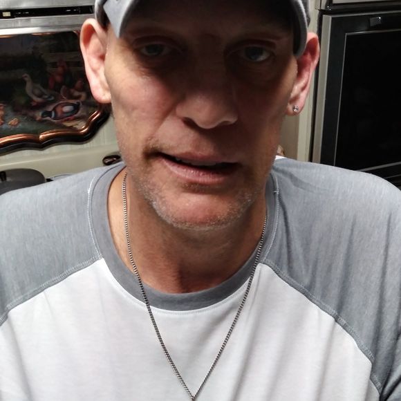 Profile Picture of Shane Crouch (@shanecrouch) on Poshmark