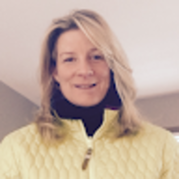 Profile Picture of Nancy Mcfadden (@mcfaddendc) on Poshmark