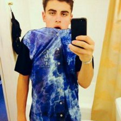 Profile Picture of Kylie Casey (@kyliegilinsky26) on Twitter