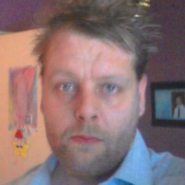 Profile Picture of Paul Iveson. (@paulivopi) on Twitter